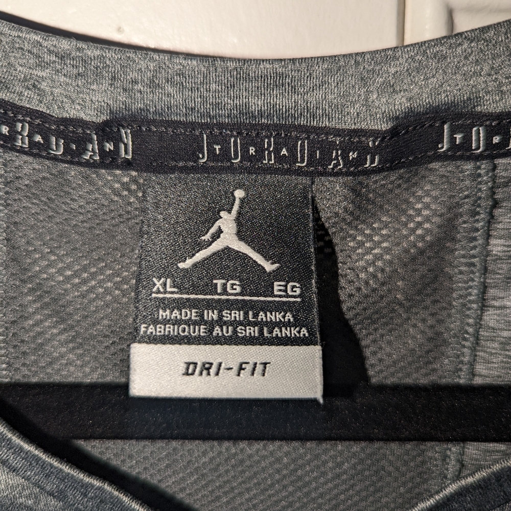 Jordan Body Shirt - Picture 4 of 5